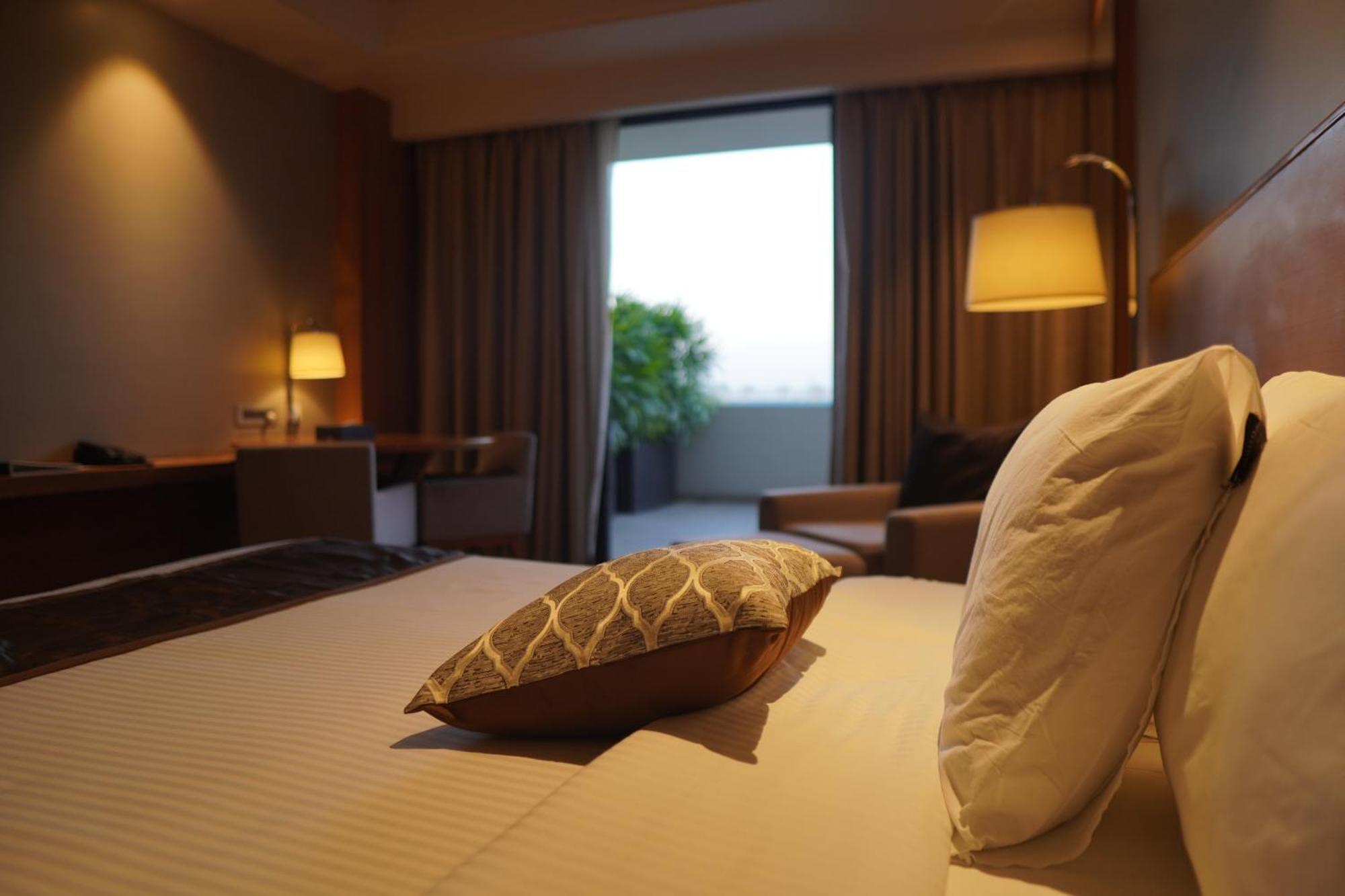 Kiranshree Grand Hotel Guwahati Eksteriør billede