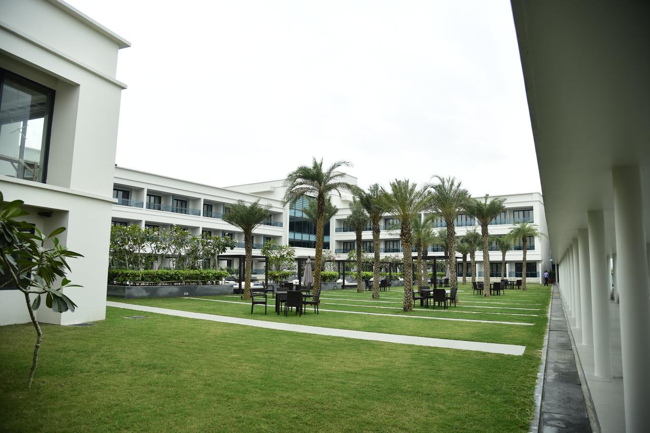 Kiranshree Grand Hotel Guwahati Eksteriør billede