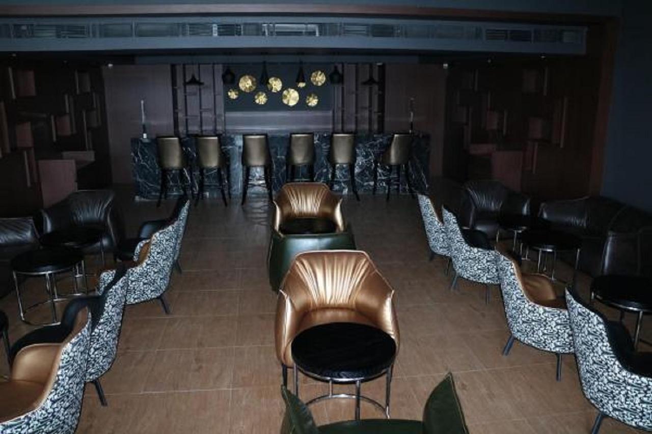 Kiranshree Grand Hotel Guwahati Eksteriør billede